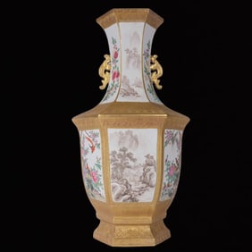 A Huge Famille-Rose Carve Golden Ground Flower and Bird and Landscape Pattern Double-Ears Vase