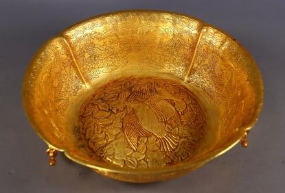 An Exquisite Gilt Bronze Flower and Bird Pattern Beast-Ears Basin