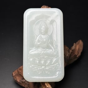 An Exquisite White Jade Avalokitesvara Pattern Pendant