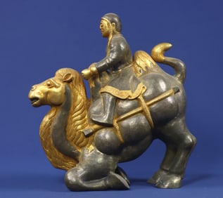 An Exquisite Gilt Bronze Figure Riding Horse Ornament