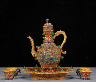A Set of Fine Gilt Inlaid Gems Dragon Pattern Ewer,with Four Cups