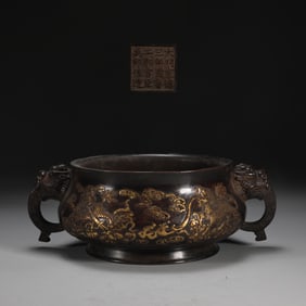 A Rare Gilt Bronze Dragon Pattern Double-Ears Censer