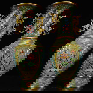 A Pair of Huge Cloisonne Lotus Pattern Double-Ears Vases: A Pair of Huge Cloisonne Lotus Pattern Double-Ears Vases,Qing Dynasty,China,Qianlong Four-character Mark,Size:5.5inx5.1inx15in,Weight:5050g &#19968;&#23545;&#26223;&#27888;&#34013;&#33655;&#33457;&#32