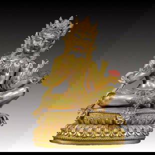 A solemn gilt bronze Vajra statue: solemn gilt-bronze Vajra statue Ming Dynasty,China. The Vajra's body is majestic and majestic,symbolizing strong will and invincible power. At the same time,his face is solemn,and his brows reveal com