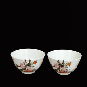 A Pair of Exquisite Enamel Plum Blossom Pattern Cups