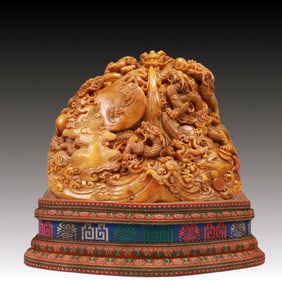 An Exquisite Tianhuang Stone Dragon and Phoenix Pattern Seal