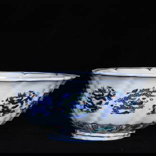 An Exquisite Blue and White Wucai Dragon Pattern Bowl: An Exquisite Blue and White Wucai Dragon Pattern Bowl,Ming Dynasty,China,Xuande Six-character Mark,Size:4.1inx9.1in &#38738;&#33457;&#20116;&#24425;&#40857;&#32441;&#30871;,&#20013;&#22269;&#26126;&#2