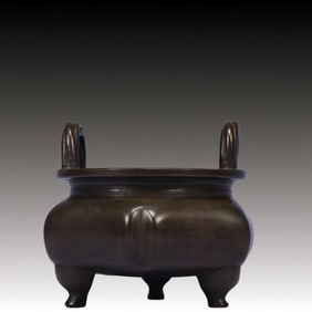 An Exquisite Bronze Double-Ears and Tripod Censer,Qing Dynasty, China,With