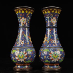 A Pair of Ecmxquisite Cloisonne Lotus Pattern Vases