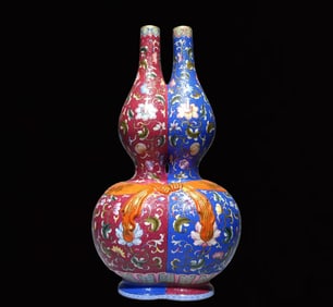A Rare Yangcai Blue and Purple Ground Painted Gold Lotus Pattern Gourd-Shaped Vase