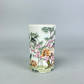 A Rare  Famille Rose Flower and Bird Pattern Brush Pot