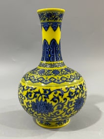 A Rare Blue and White Yellow Ground Lotus Pattern Vase