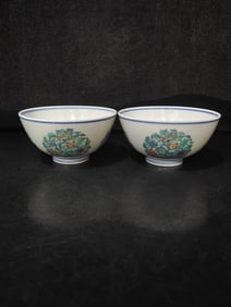 A pair of Rare Doucai Flower Pattern Bowl