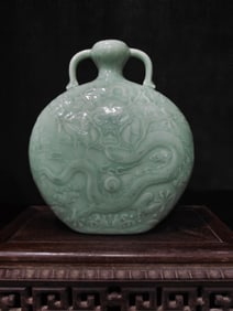A Rare Pea-green Glaze Cloud and Dragon Pattern Vase