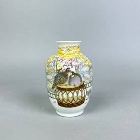A Rare  Enameled Auspicious Cloud, Flower and Bird Pattern Vase
