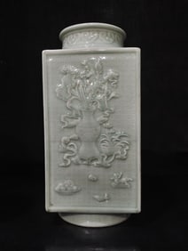 A Rare Pea-green Glaze carving Bogu Pattern Square Vase