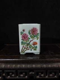 A Rare Famille-Rose Flower Pattern Square Brush Pot