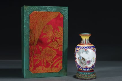 A Rare Famille-Rose Bule Ground Outline in gold Flower and Bird Pattern Vase
