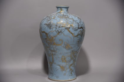 A Rare Bean Green Glaze Gilded Melon and Butterfly Pattern Vase