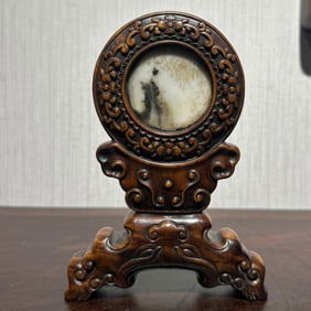 An Exquisite Huanghuali wood Flower Pattern Screen