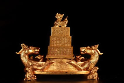 A Set of Rare Gilt Bronze Auspicious Beast Seal,with poem