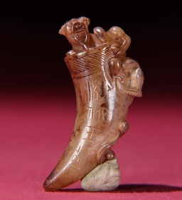An Exquisite White Jade Chi-Dragon Pattern Pendant,With Inscription
