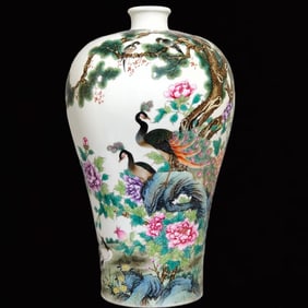 A Huge Enamel Flower and Bird Pattern Vase,With Poem