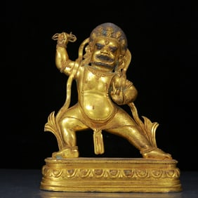 A Solemn Gilt Bronze Statue of Vajra