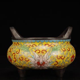 An Ecmxquisite Cloisonne Lotus Pattern Double-Ears and Tripod Censer