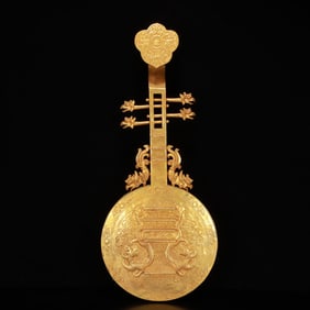 A Rare Gilt Bronze Flower Dragon Pattern Qin Ornament