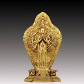 A Solemn Gilt Bronze Statue of Thousand-hand Guanyin