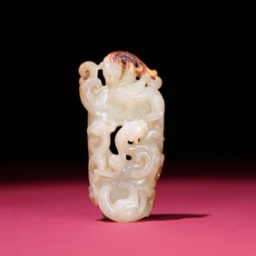 An Exquisite White Jade Chi-Dragon Pattern Pendant