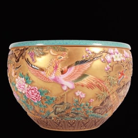 An Exquisite Enamel Carve Golden Ground Peony Phoenix Pattern Water Washer