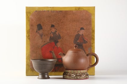 A Set of Fine Purple Sands Teapot
