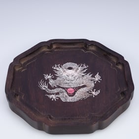 An Exquisite Zitanwood Inlaid Inlaid White Jade Dragon Pattern Plate