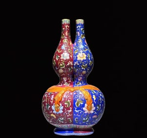 A Rare Yangcai Blue and Purplish Ground Painted Gold Lotus Pattern Gourd-Shaped Vase