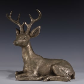 An Exquisite Silver-plated Sika Deer Ornament