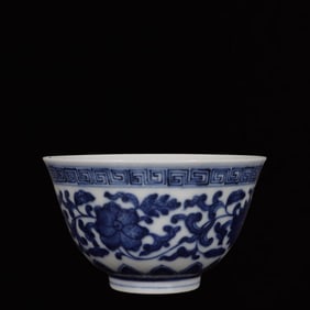 An Exquisite Blue and White Lotus and Flower Pattern Cup