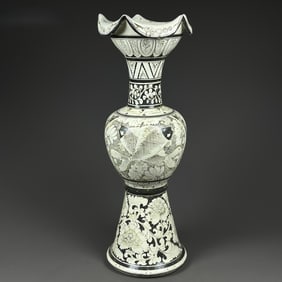 An Exquisite Cizhou yao Flower and Fish Patterns Vase