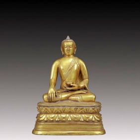 A Solemn Gilt Bronze Statue of Sakyamuni