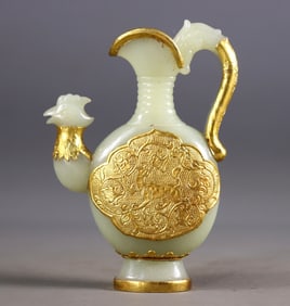 An Exquisite White Jade Cover with Gold Auspicious Beast Pattern Ewer