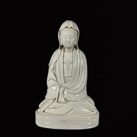 An Exquisite Blance-De-Chine Statue of Avalokitesvara