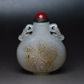 An Exquisite White Jade? Pattern Snuff Bottle