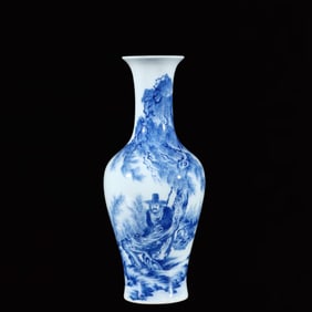 An Exquisite Blue and White Figure Pattern Vase