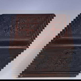 An Exquisite Zitanwood Fu-Character Pattern Box: An Exquisite Zitanwood Fu-Character Pattern Box,Qing Dynasty, China,Size:9.8inx7.1inx10in,Weight:2550g &#32043;&#27264;&#26408;&#31119;&#23383;&#32441;&#31665;&#23376;,&#20013;&#22269;&#28165;&#20195;