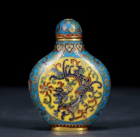 An Exquisite Cloisonne Lotus and Phoenix Pattern Snuff Bottle