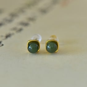 A Pair of Exquisite Sterling Silver-Gold Plated Inlaid Jasper Earrings
