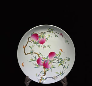 A Huge Famille-Rose Bats and Peach Pattern Plate