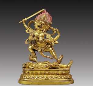 A Solemn Gilt Bronze Statue of Vajra