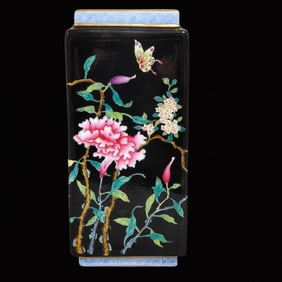 An Exquisite Famille-Rose Black Glazed Painted Gold Flower and Butterfly Pattern Brush Pot,With Poem